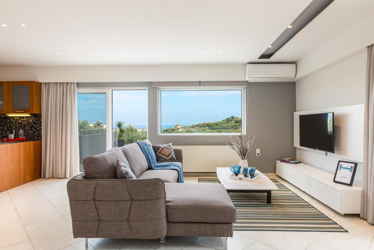 Villa Aelia I Modern & Ideal For Large Groups Galatás Exterior foto